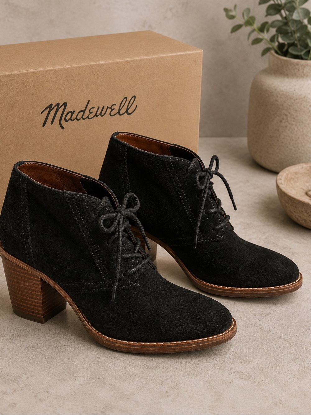 Madewell 1937 Black Suede Lace Up Stacked Block Heel Ankle Booties‎ 6.5